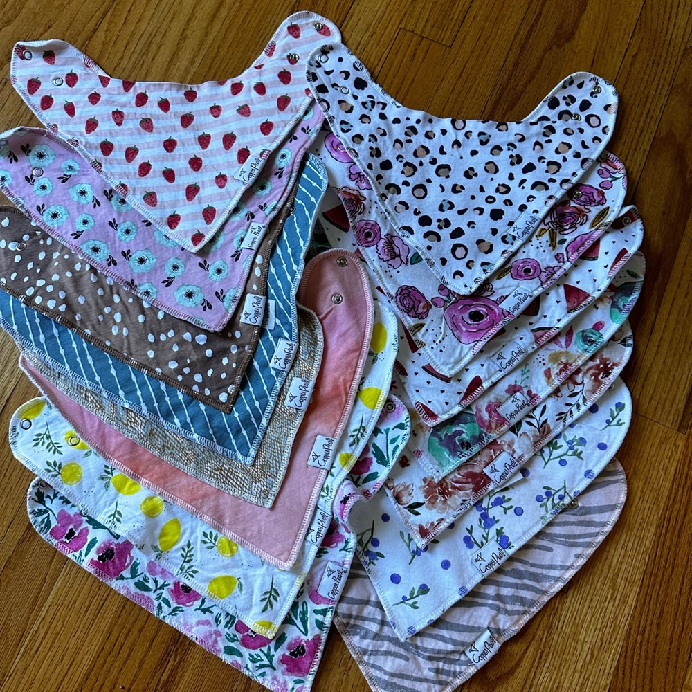 15 copper pearl printed bibs